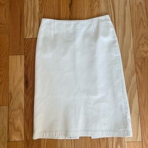 Danier white leather pencil skirt size 4